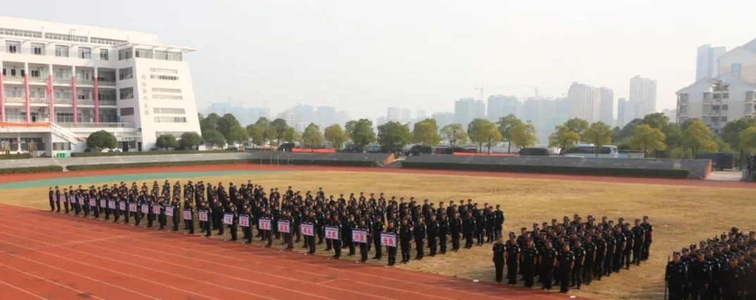 贛州特警以時俱進,今在警校舉行無人機應用大練兵